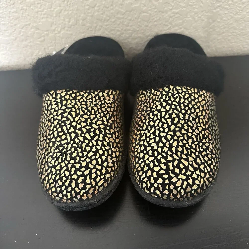 SOREL Nakiska Youth Girls Faux Fur Slippers Size 3 Black Gold Animal Print Warm